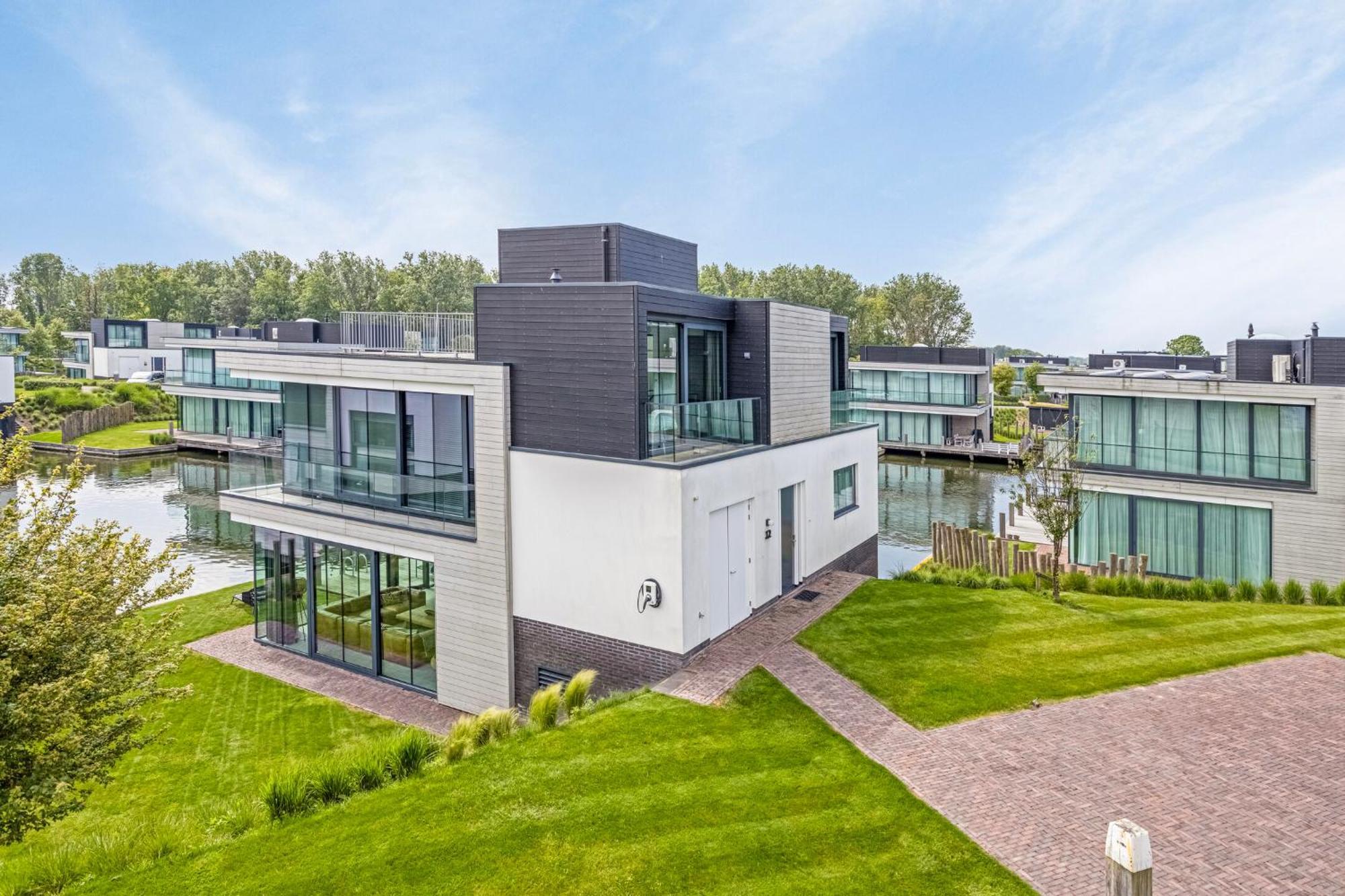 Lake House With Dock At Lake Veere, Zeeland Arnemuiden Εξωτερικό φωτογραφία